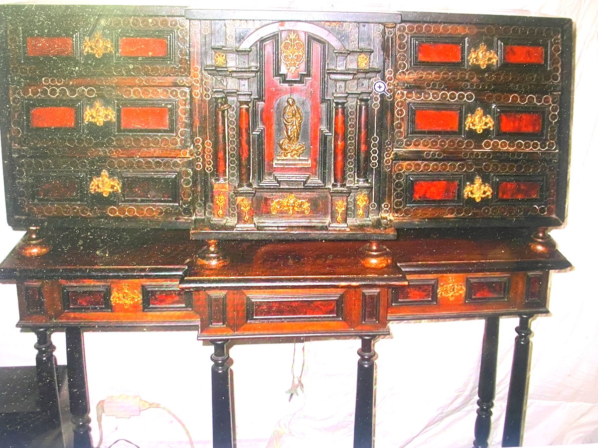   Cabinet en écaille de tortue de Voyage Italien du XVIIème siècle Renaissance et son piètement