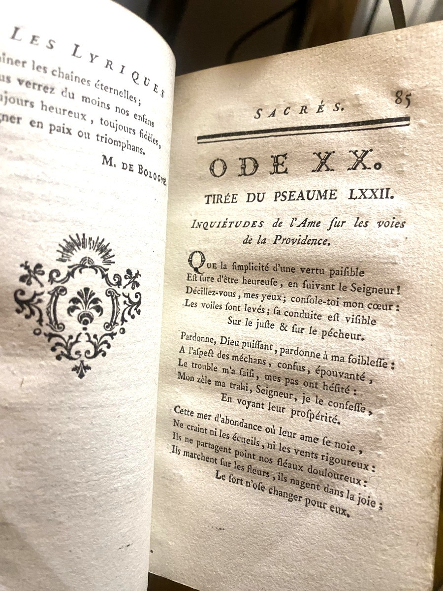 Book With The "arms Of Jouffroy De Gonsans": In 16: "the Sacred Lyric Poems", A Orléans. 1774.-photo-6