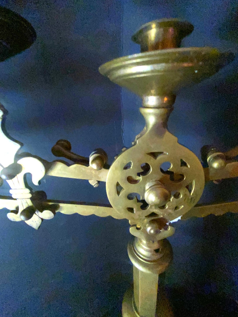 Rare And Unusual Solid Bronze Chandelier: Late 19th Century Orthodox Style With Adjustable Mechanical Arms-photo-4