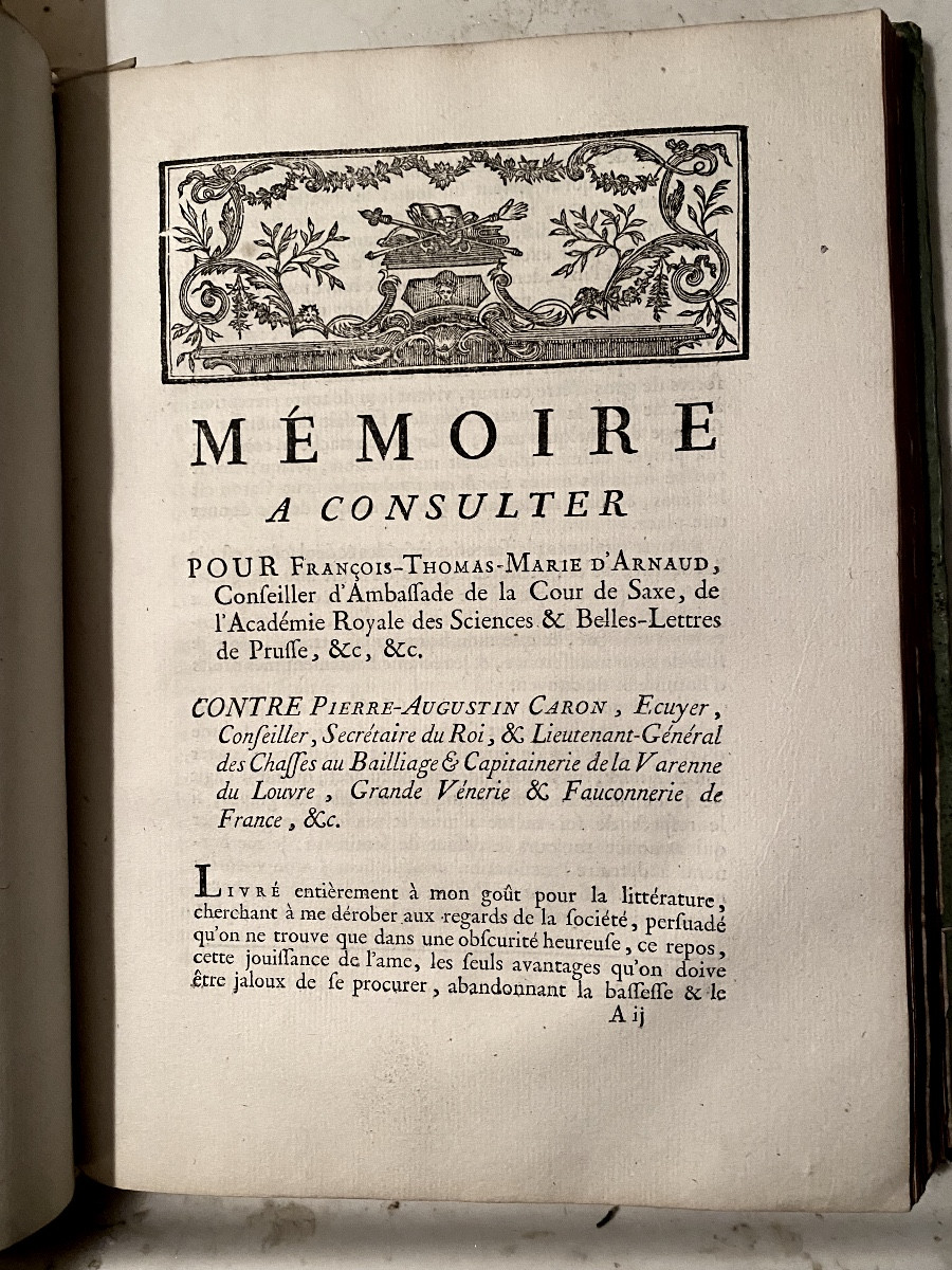 Réunion de pièces de Procès: Pierre-A. " Caron de Beaumarchais" en un fort Vol. In 4 velin vert-photo-6