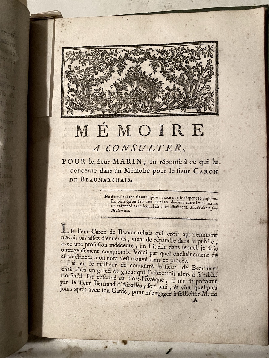 Réunion de pièces de Procès: Pierre-A. " Caron de Beaumarchais" en un fort Vol. In 4 velin vert-photo-7