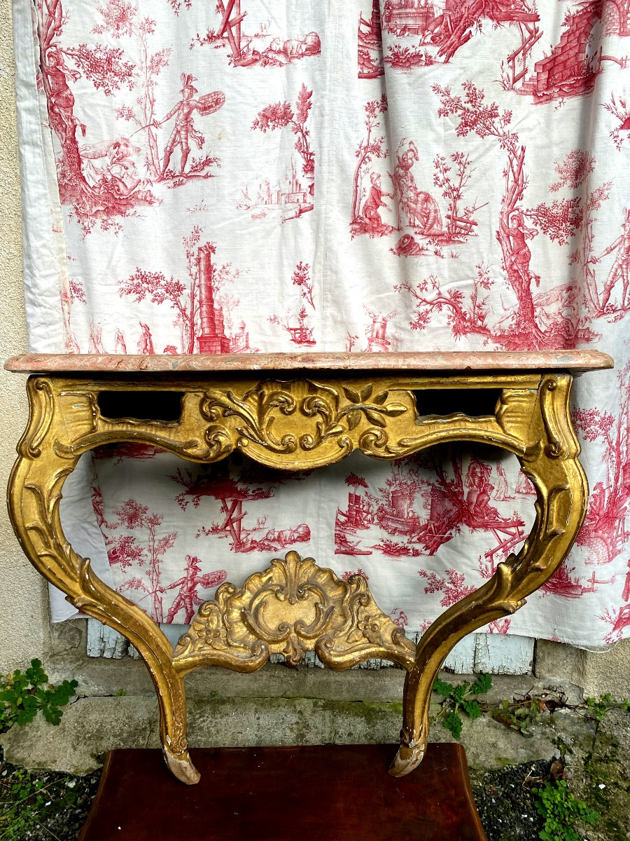Charming Baroque Console Table In Gilded Wood, 18th Century, Louis XV Style, Carved With Pink Veined Marble Top-photo-3
