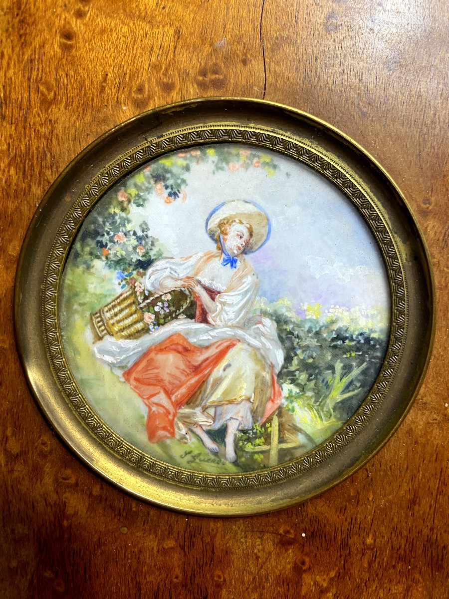 Presented In A Light Burl Wood Frame, Pretty Peasant Woman With A Basket, Miniature S/ivory-photo-6