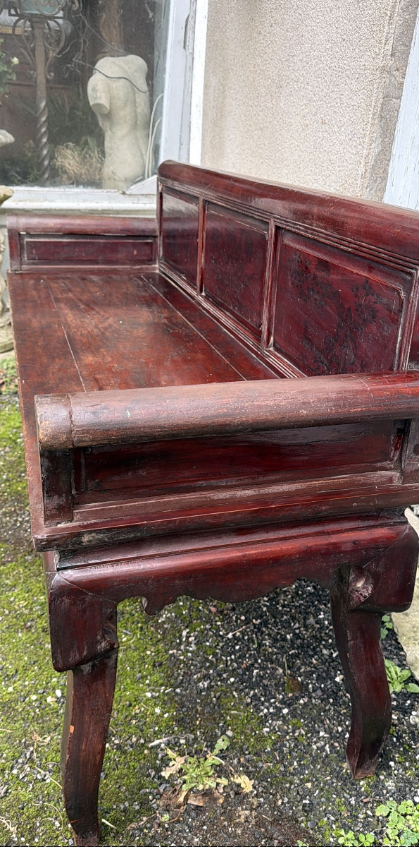 Elégante banquette, Indo-Chinoise a dosser et accotoirs trois panneaux laqués pieds chantournés-photo-3