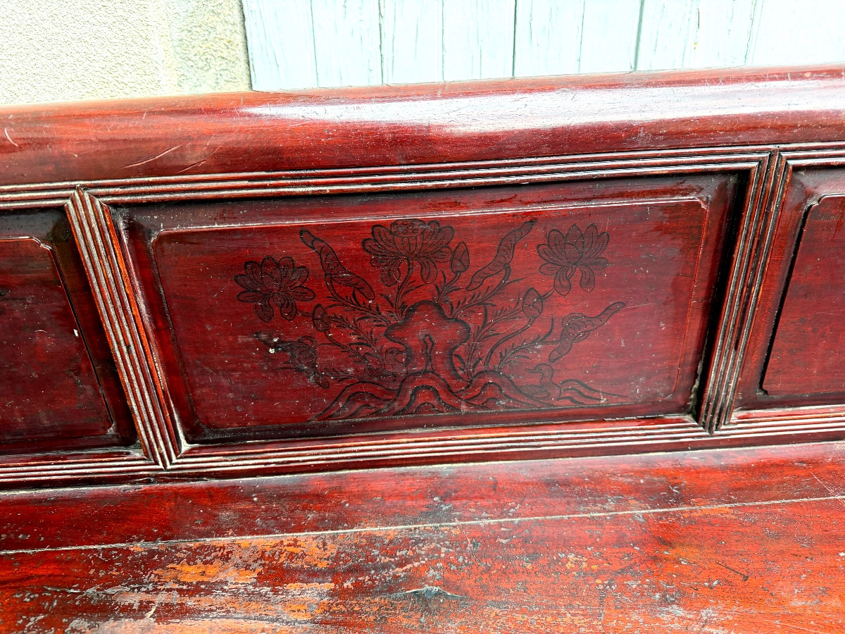 Elégante banquette, Indo-Chinoise a dosser et accotoirs trois panneaux laqués pieds chantournés-photo-2