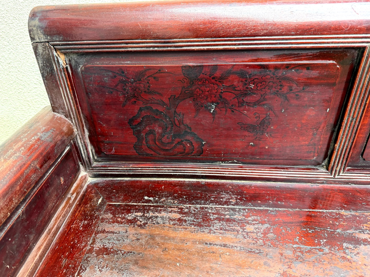 Elégante banquette, Indo-Chinoise a dosser et accotoirs trois panneaux laqués pieds chantournés-photo-3