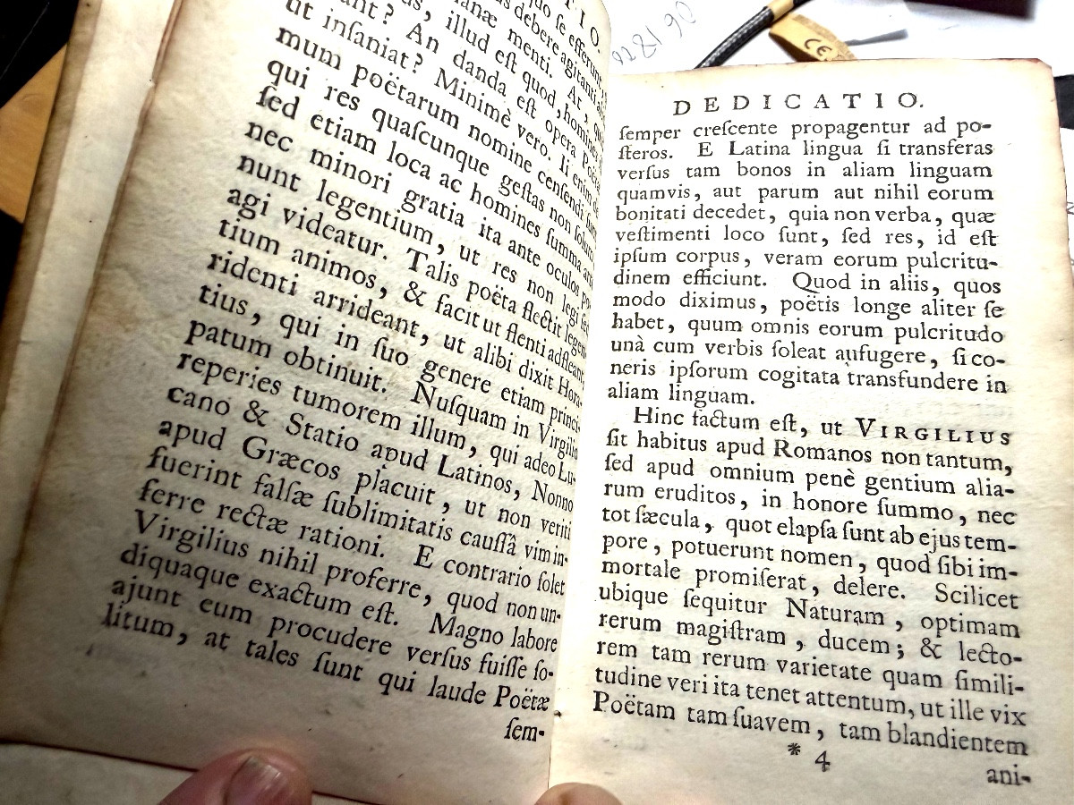 Pub. Virgilii Maronis Opera Ad. Editionem P. Maascicii Castigata; Cum Annot. J. Min-ellii.1719-photo-2