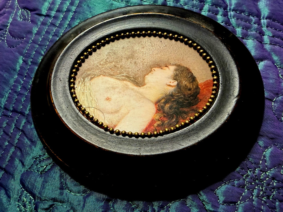  Fine 19th Century Miniature On Ivory In An Oval Frame: "woman's Bust Uncovered In Her Sleep"-photo-5