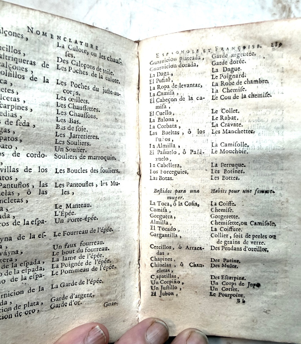 Vol. Dialogues Of The New Spaniards, Explained In French, By Fr. Sobrino. In Brussels 1738.-photo-6