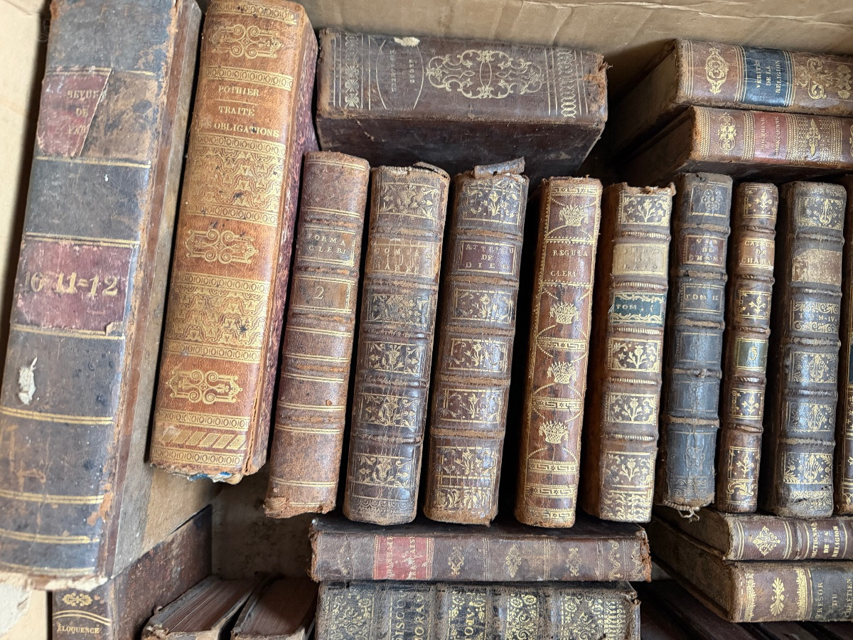 Library Collection, Various Ecclesiastical Subjects, 35 Volumes, Mostly 18th Century, Decoration-photo-1