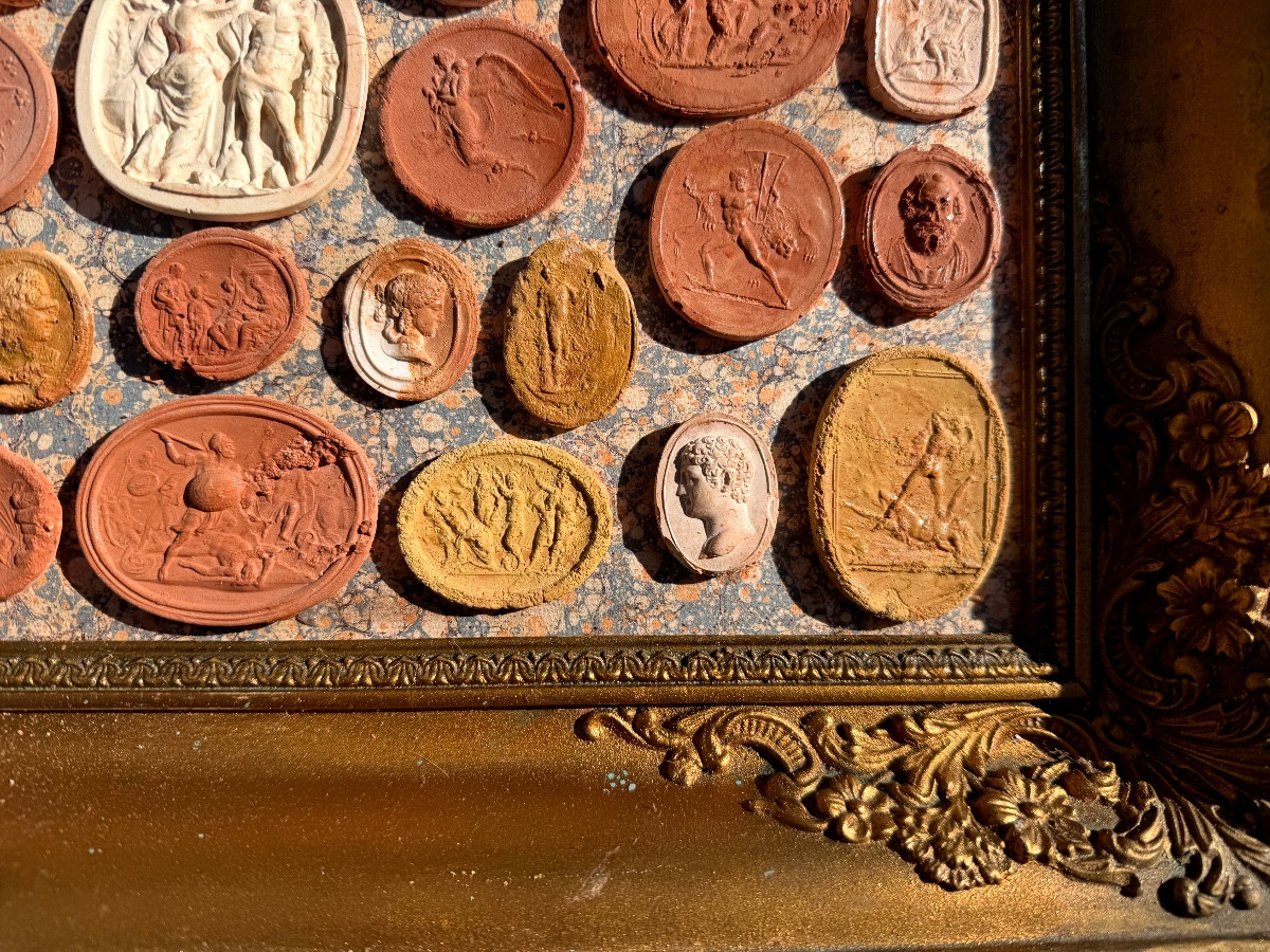 Collection Of The "grand Tour" Of Terracotta Cameo Prints Of Ancient Gods And Goddesses-photo-1