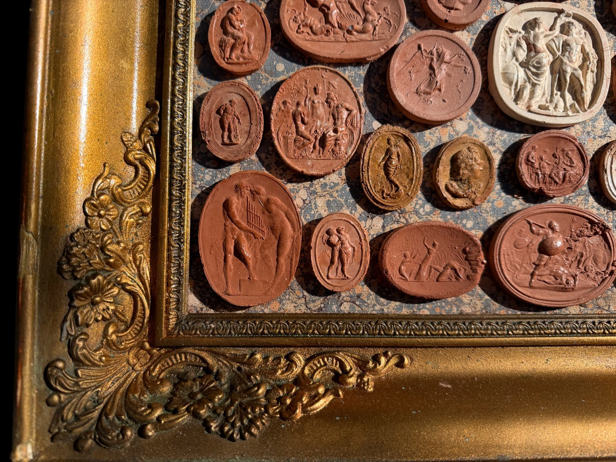 Collection Of The "grand Tour" Of Terracotta Cameo Prints Of Ancient Gods And Goddesses-photo-2