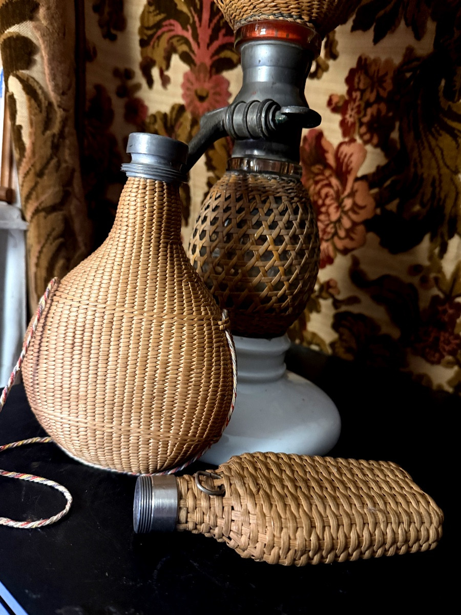 Ensemble de trois pièces verre et cannage Syphon Bret , gourde et flach gainés de cannages XIXè-photo-4