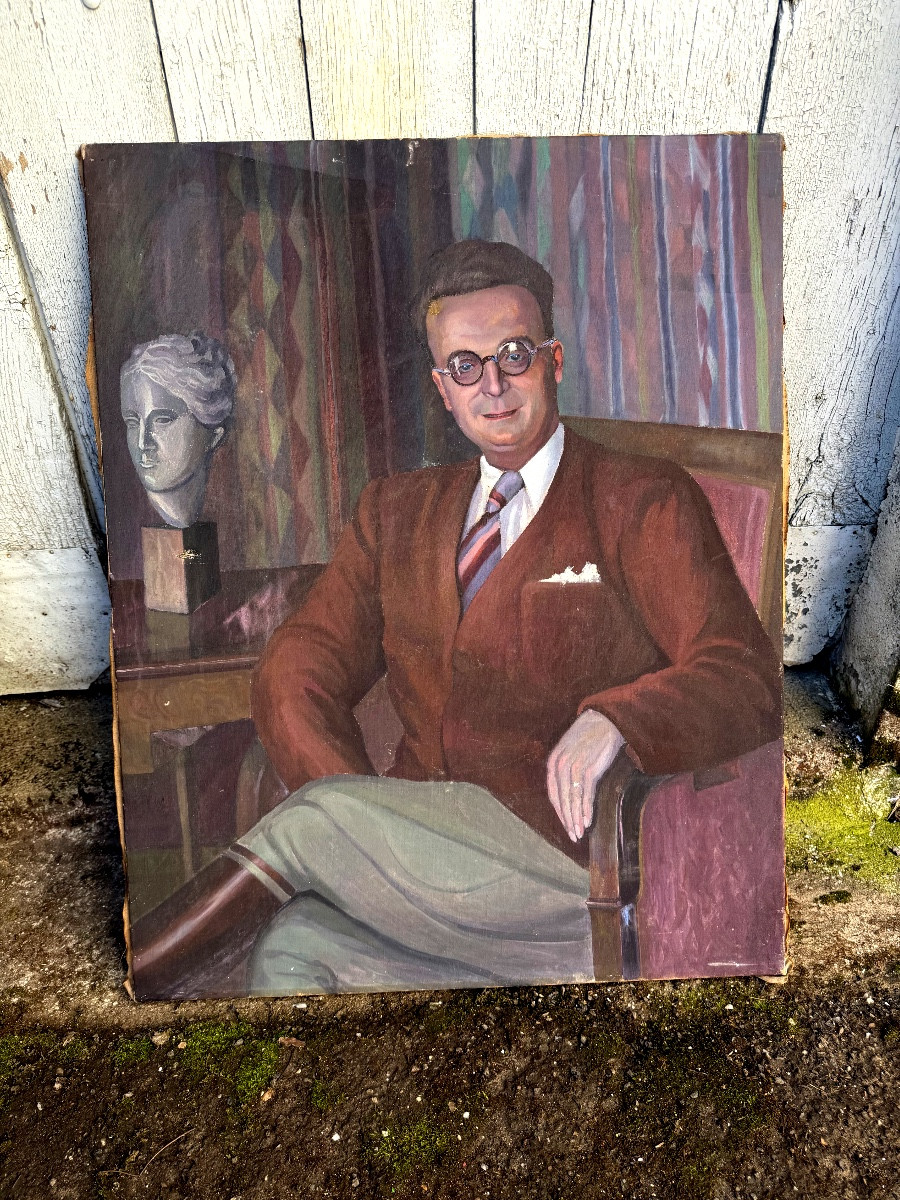 Beautiful Large Portrait Of A Distinguished Gentleman Wearing 1930s Glasses In His Study (on Canvas)-photo-6