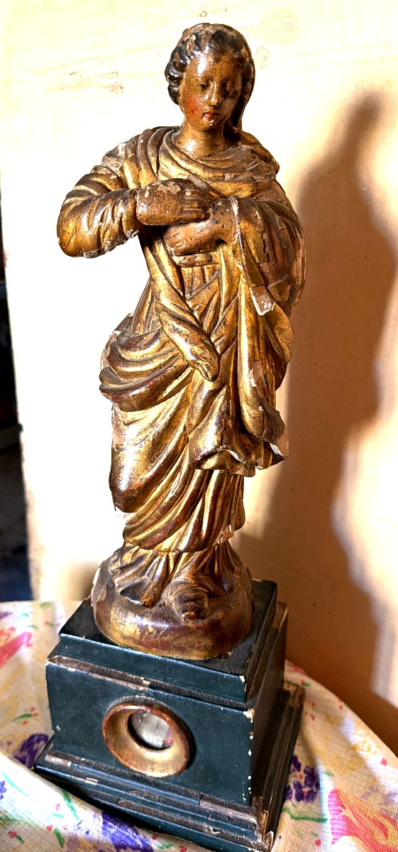  Gracieuse Vierge bois doré reliquaire sur son socle amovible dans le style maniériste XVIIIème-photo-7