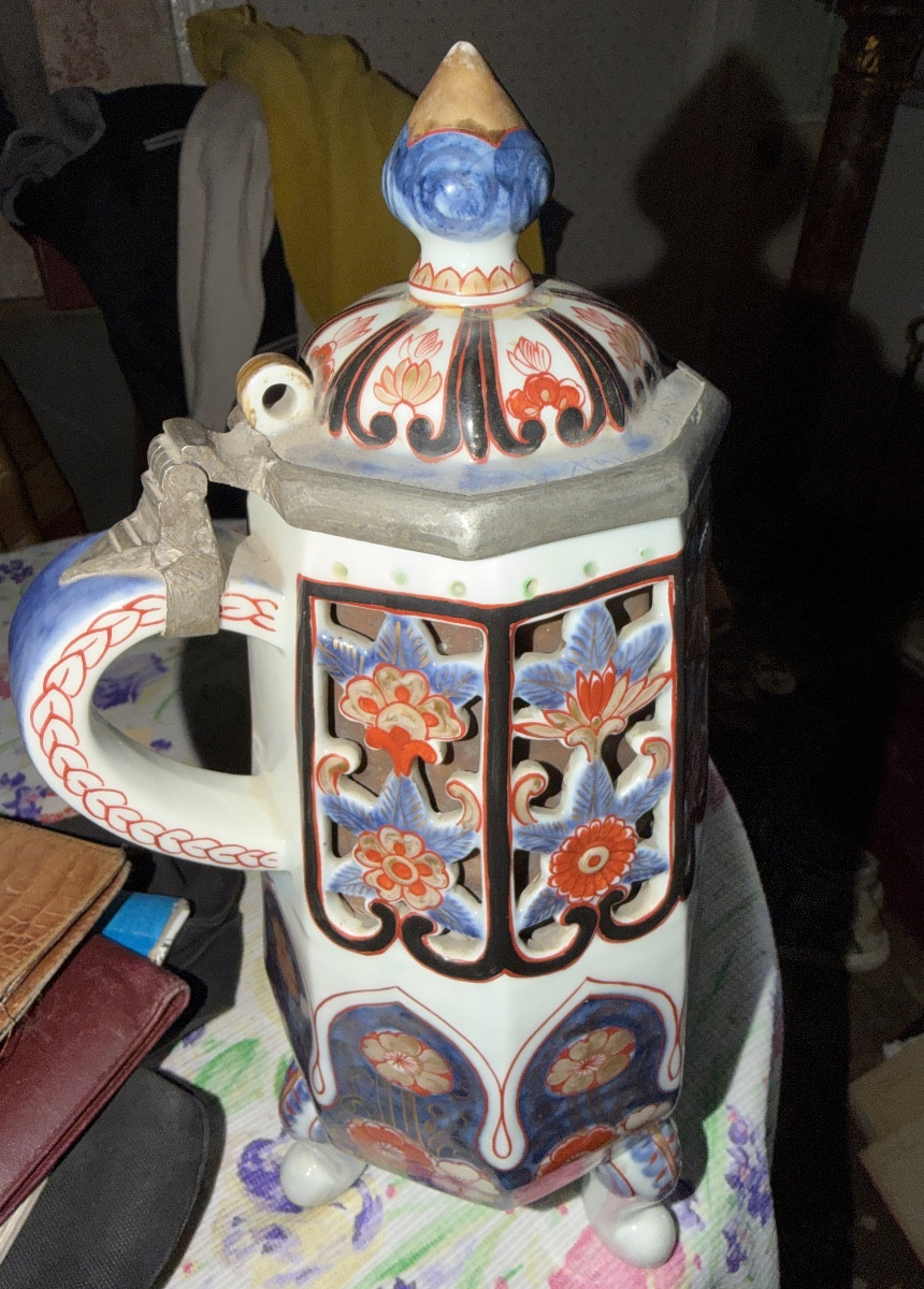  Beau Samovar  couvert en porcelaine Imari Japon sur trois pieds formant fontaine à thé XIX ème-photo-4