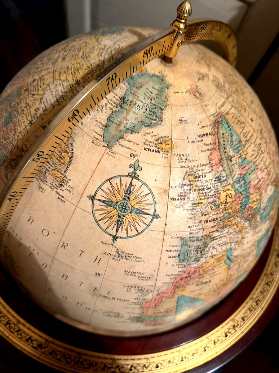 This Beautiful Library Globe, Mounted On A Red Mahogany And Bronze Base, Comes From America.-photo-2