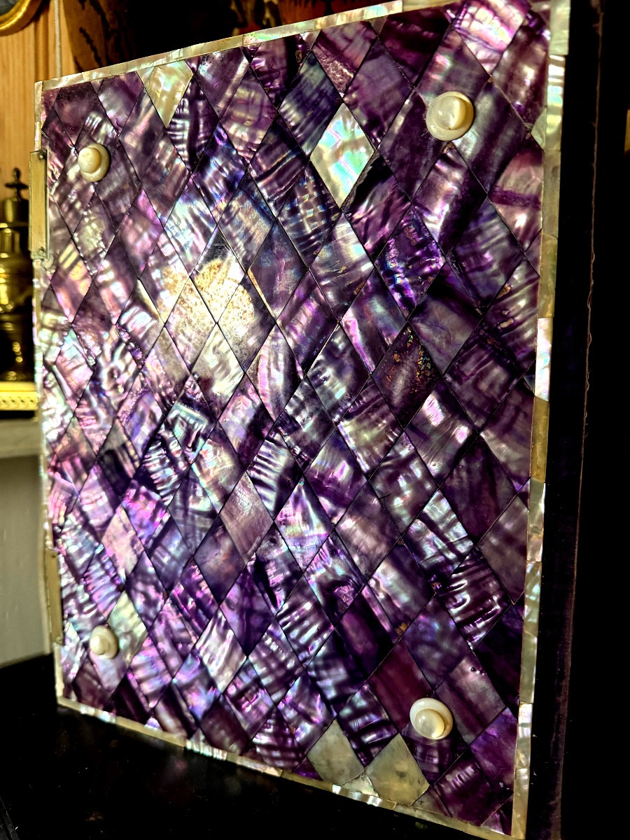 Très riche Album Photo en marqueterie de losanges de nacre & un généreux médaillon Napoléon III-photo-3