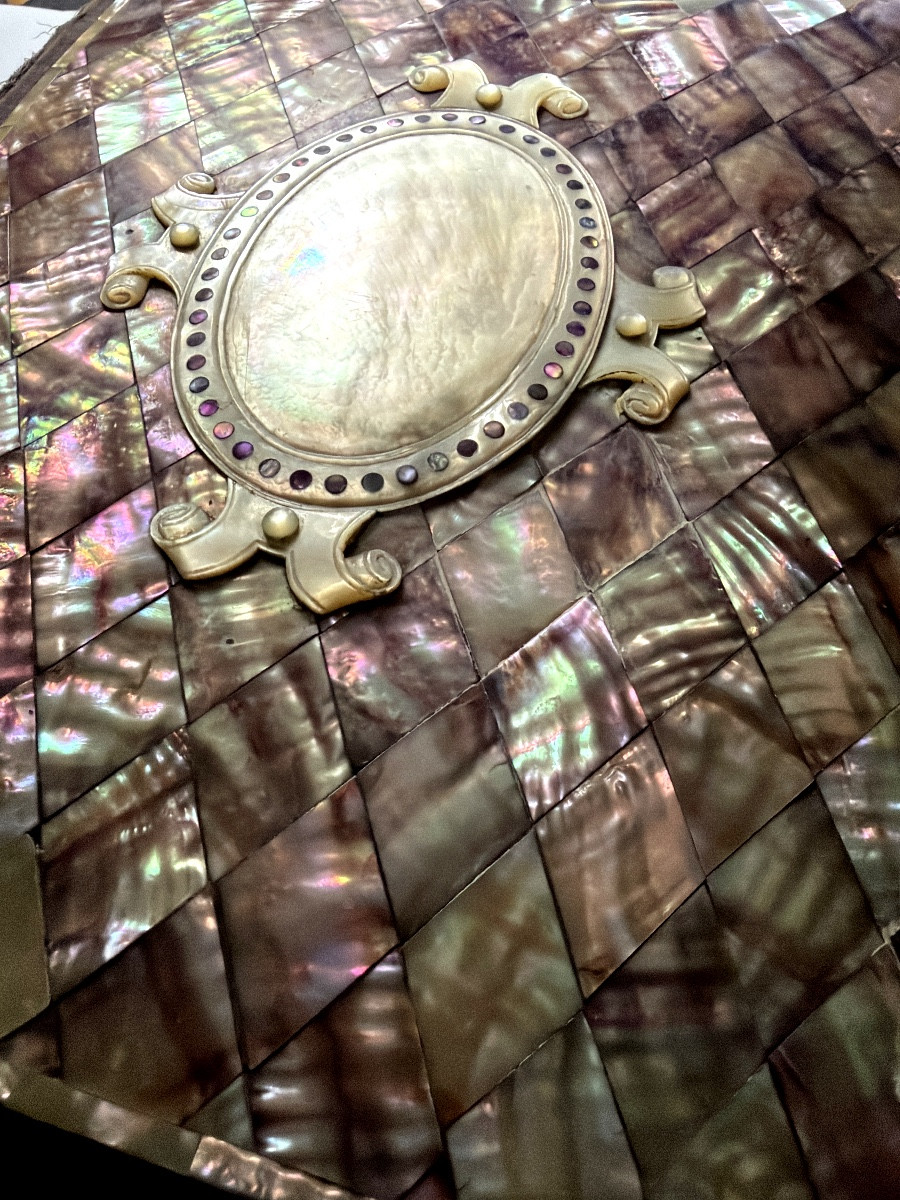 Très riche Album Photo en marqueterie de losanges de nacre & un généreux médaillon Napoléon III-photo-3