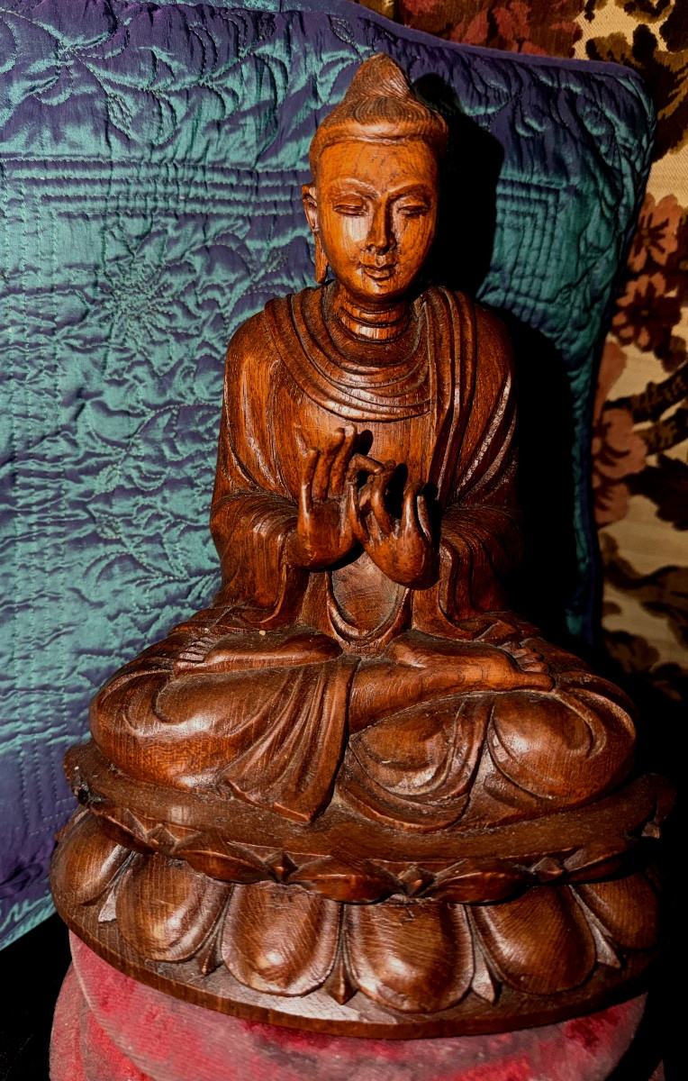 Elégant Bouddha  finement sculpté XIXème provenant d'Inde :originaire d'un " Cabinet d'Amateur"-photo-3