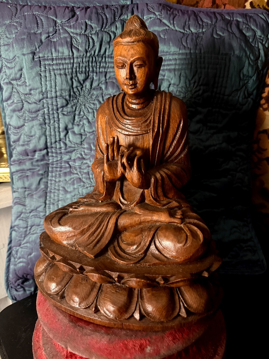 Elégant Bouddha  finement sculpté XIXème provenant d'Inde :originaire d'un " Cabinet d'Amateur"-photo-8