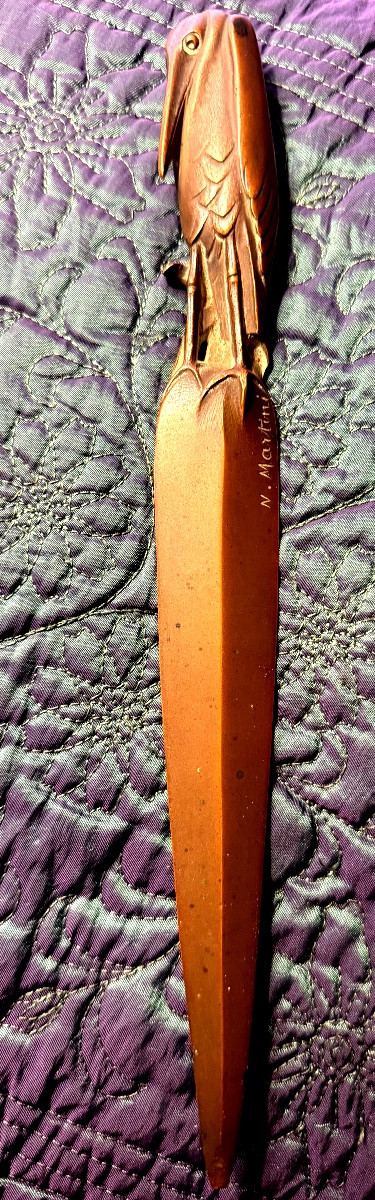 Art du dessus de bureau Art- Déco des Années "30" , Coupe papier "Pélican" en bronze de Martini