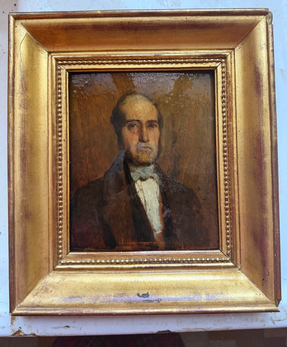  Elégant Portrait de Notable d'époque Louis Philippe huile/panneau bien encadrée , vers 1840