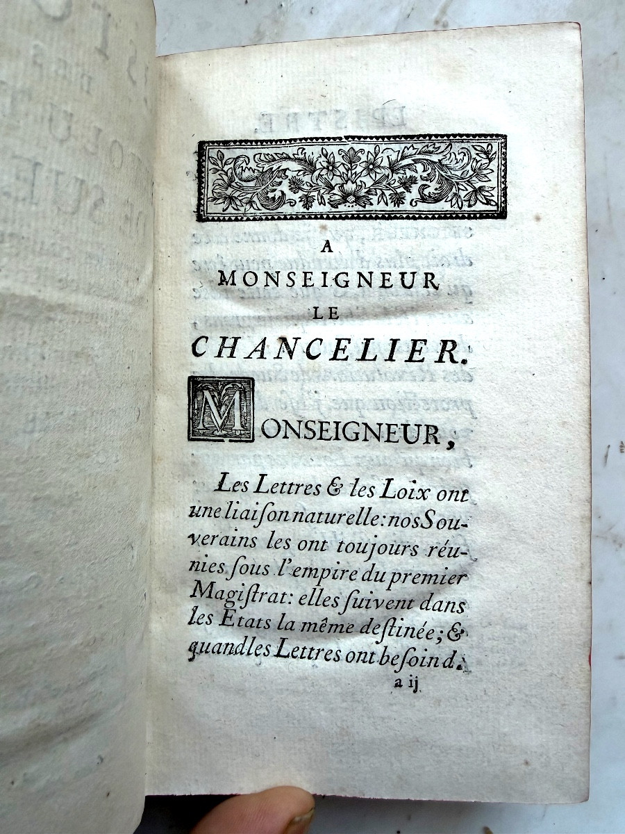  Belle Histoire des Révolutions de Suède , 2 Vol. In 12  A Paris 1751 , par Mr l'Abbé de Vertot-photo-2