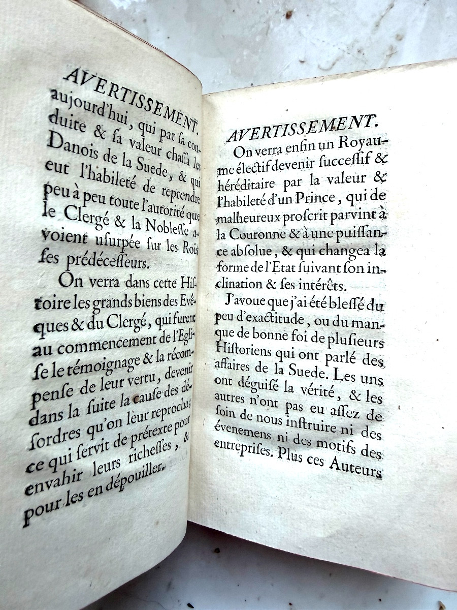 Belle Histoire des Révolutions de Suède , 2 Vol. In 12  A Paris 1751 , par Mr l'Abbé de Vertot-photo-7