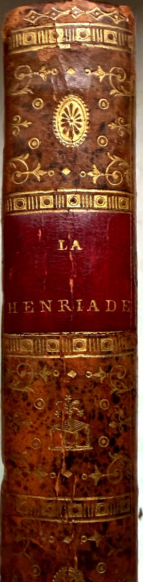 Bel exemplaire In 8 de 1784 :"La Henriade" de Voltaire sur grd.papier bleuté avec des remarques-photo-2