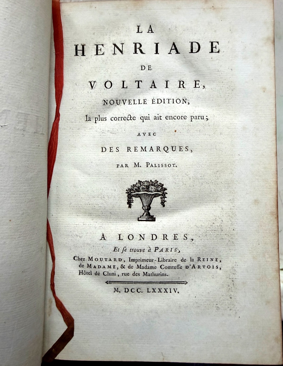 Bel exemplaire In 8 de 1784 :"La Henriade" de Voltaire sur grd.papier bleuté avec des remarques-photo-3