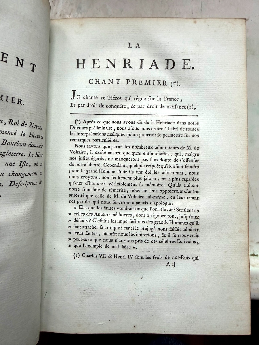 Bel exemplaire In 8 de 1784 :"La Henriade" de Voltaire sur grd.papier bleuté avec des remarques-photo-3
