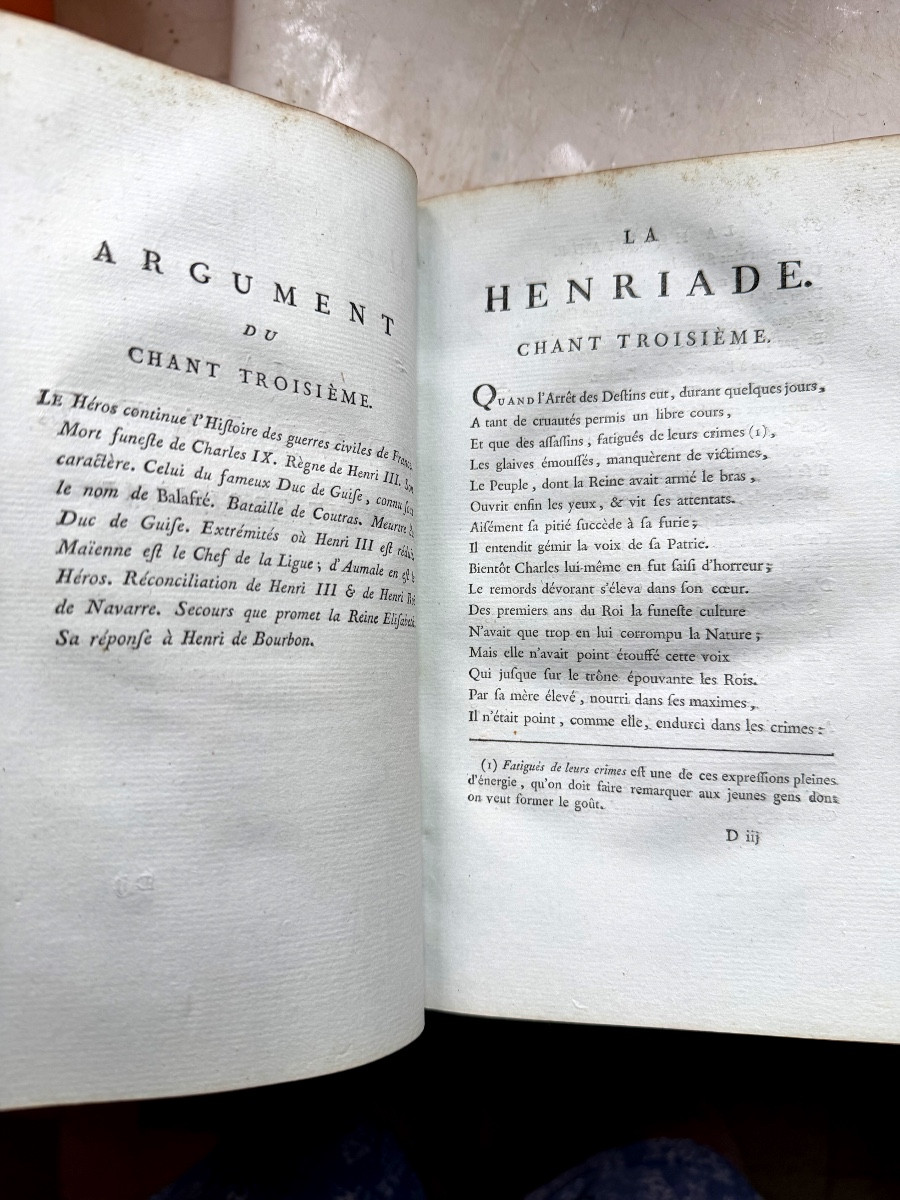Bel exemplaire In 8 de 1784 :"La Henriade" de Voltaire sur grd.papier bleuté avec des remarques-photo-6