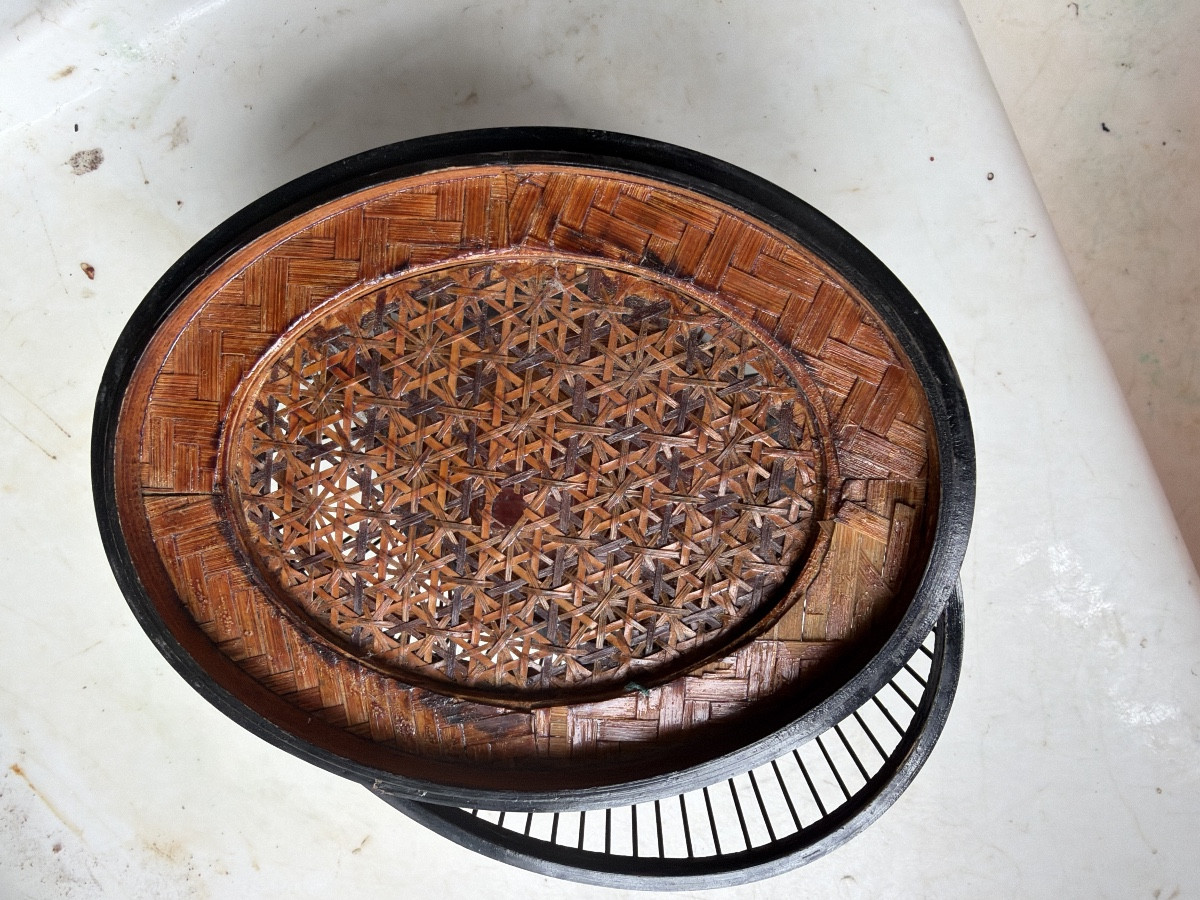 Asian Cricket Cage Lacquered Wood Covered With Fine Canework, Bars And Woven Bottom 19th Century-photo-1