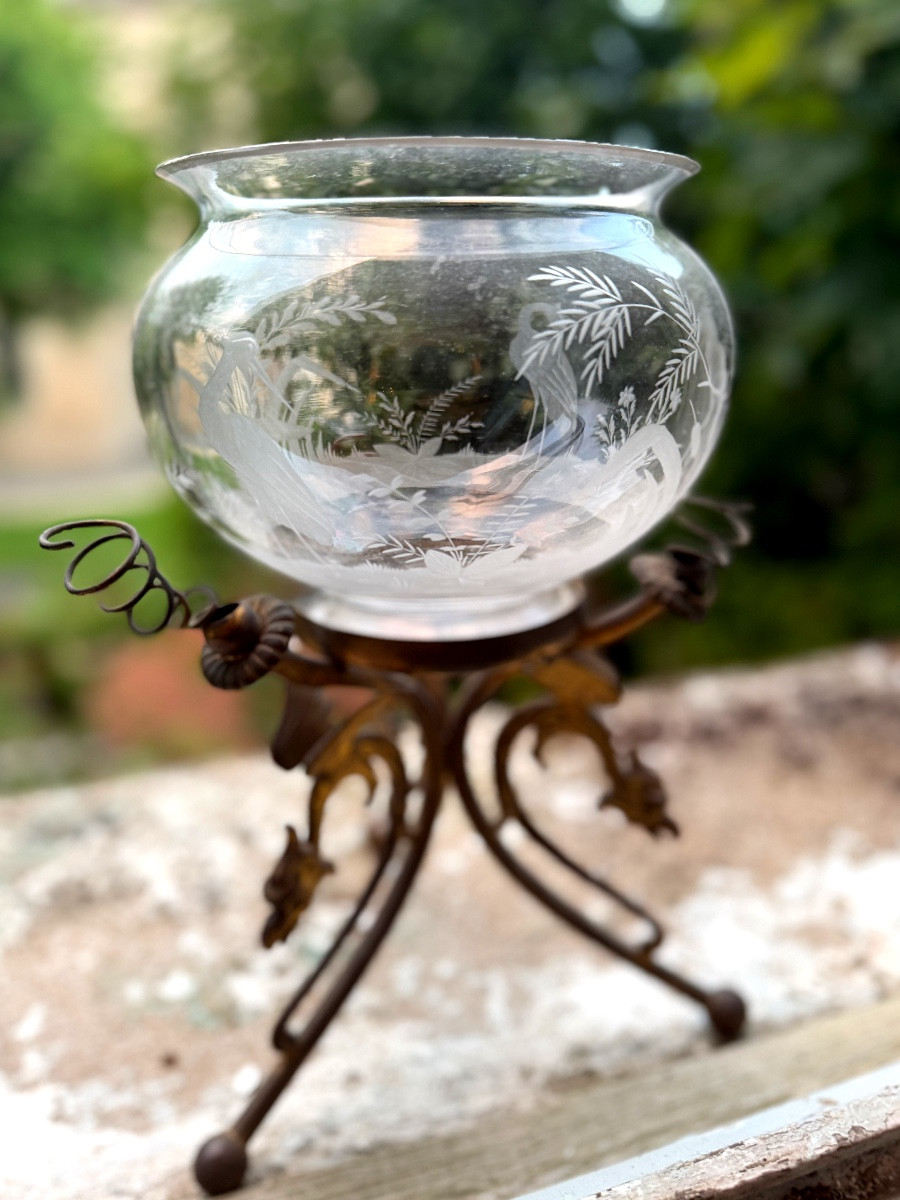  Rare Aquarium bocal  gravé sur piètement tripode en bronze doré , d'époque Napoléon III-photo-1