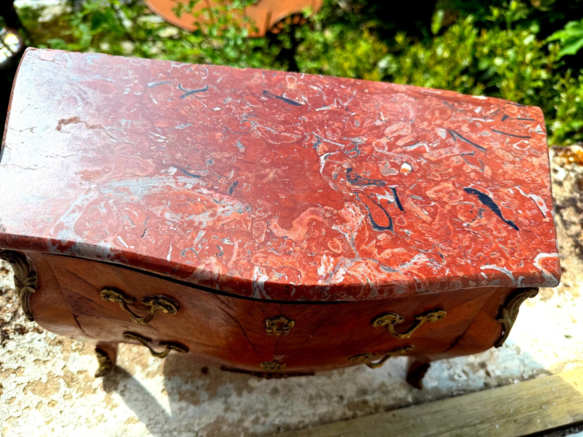 Charmante Commode "petite maitrise"sauteuse marquetée XIXème, style Louis XV, marbre & bronzes-photo-2