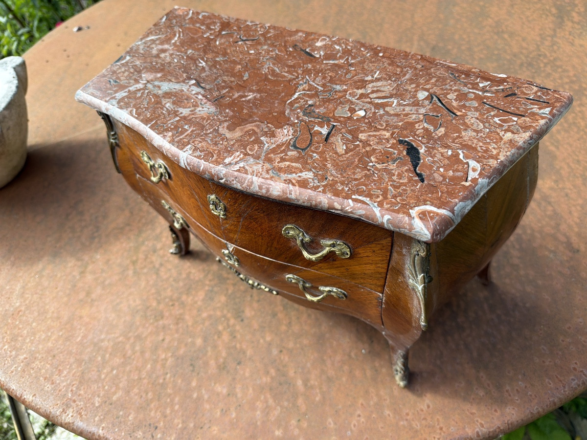 Charmante Commode "petite maitrise"sauteuse marquetée XIXème, style Louis XV, marbre & bronzes-photo-6
