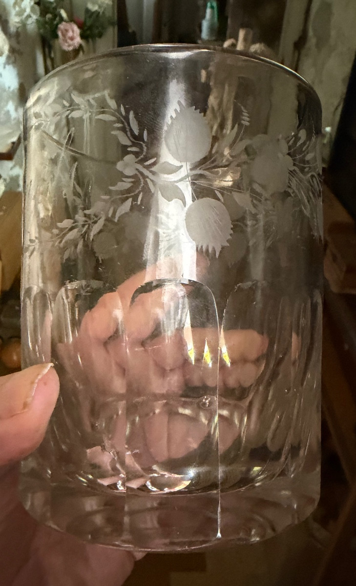 Important épais grand verre gravé  au cartouche fleuri : "Douzal" du XIXème , base facettée -photo-5