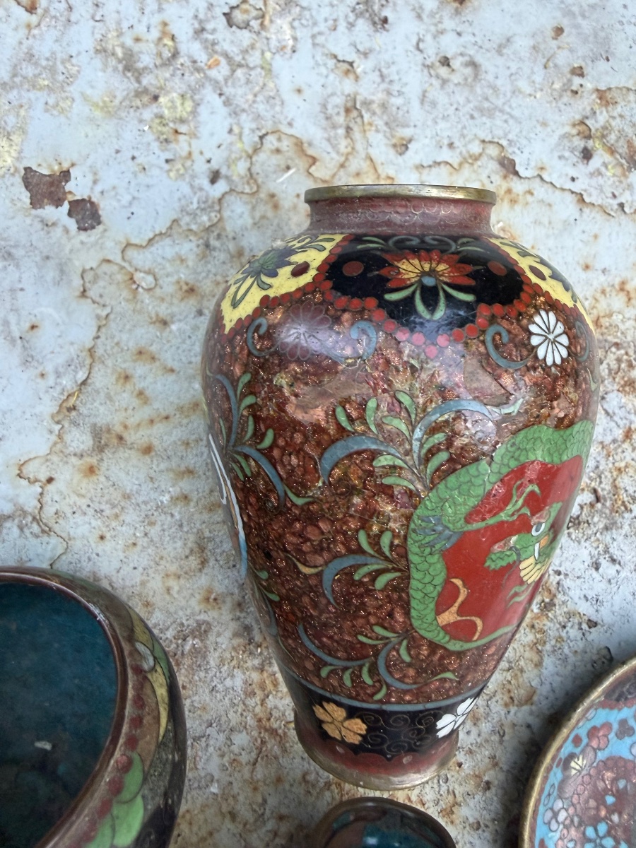  Collection de sept bronzes cloisonnés miniature Chinois du XIXème : vases , coupe et potiche -photo-4