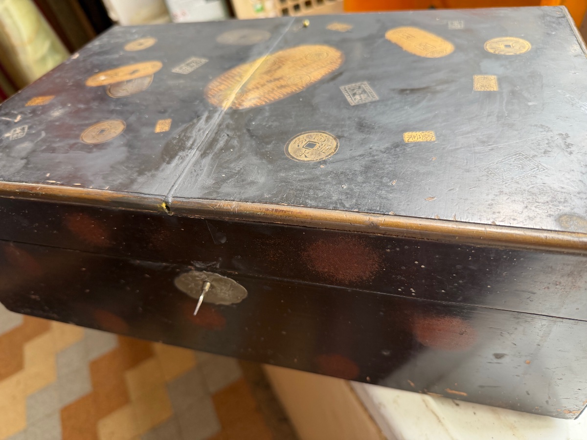 Japanese Black Lacquer Writing Desk Box Decorated With Abstract Motifs, -photo-6