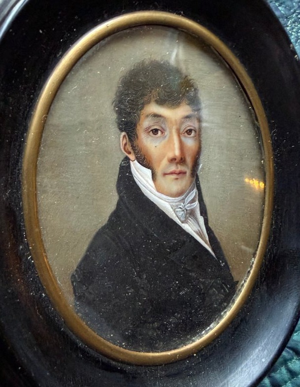 Portrait a la miniature sur ivoire ovale d'époque Louis Philippe d'un Homme  jeune de Qualité-photo-6
