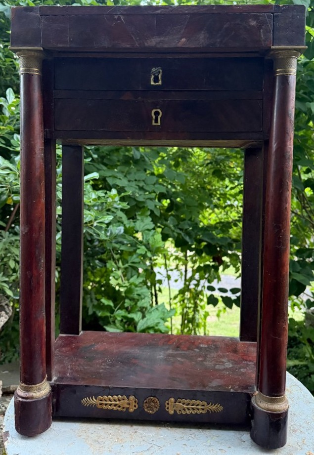 First Empire-style Living Room Cabinet, Flamed Cuban Mahogany Veneer, Freestanding Columns, Three Drawers-photo-4