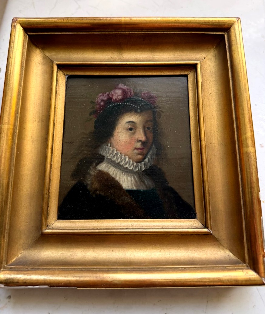 Framed Portrait Of A Court Lady With Flower-adorned, Beaded Hair And A 17th-century Ruff -photo-3