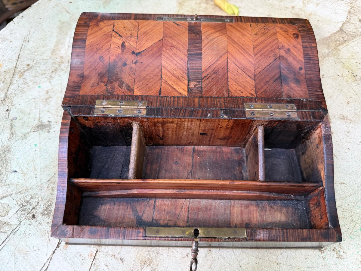 Exquisite Inkwell Box And Accessories, Featuring Bronze Marquetry On Ebony With A Rosewood Interior-photo-2