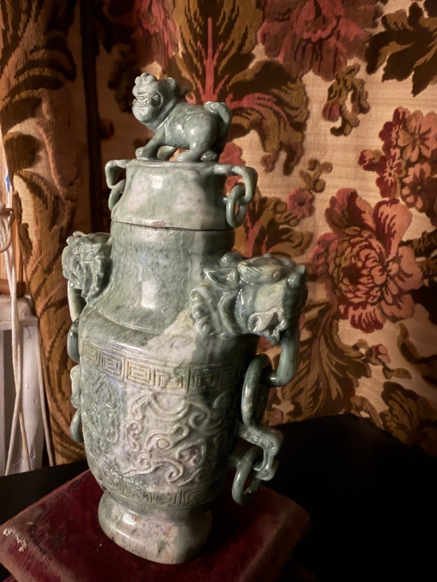 Vase Couvert , jade vert Chinois sculpté d'anneau & chien de fau , anse tête de dragons ,XIXème-photo-2