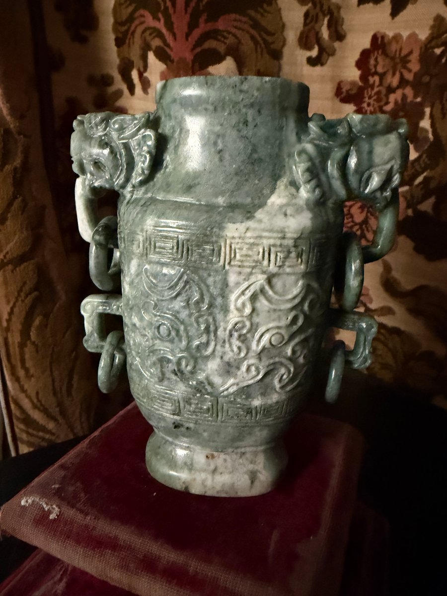 Vase Couvert , jade vert Chinois sculpté d'anneau & chien de fau , anse tête de dragons ,XIXème-photo-1