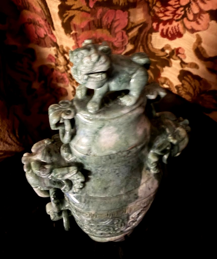 Vase Couvert , jade vert Chinois sculpté d'anneau & chien de fau , anse tête de dragons ,XIXème-photo-7