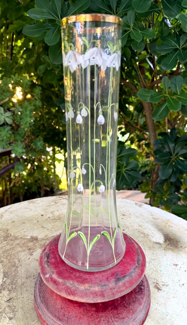 Vase Dam Art Nouveau  émail