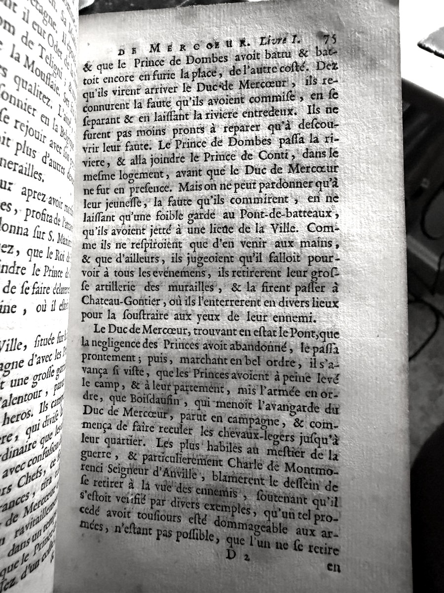 Vol In 12  :"L'Histoire de Filipe Emanuel de Loraine Duc de Mercoeur "Dédiée . A Cologne 1689 .-photo-3