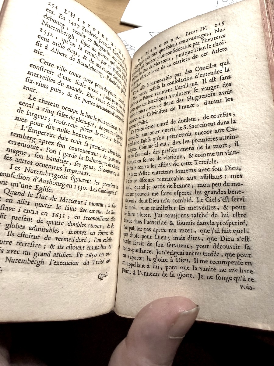 Vol In 12  :"L'Histoire de Filipe Emanuel de Loraine Duc de Mercoeur "Dédiée . A Cologne 1689 .-photo-6